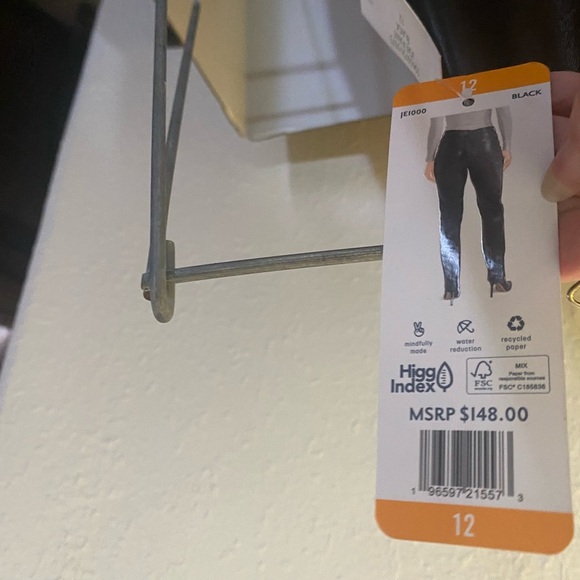 Joie Pants Size 12 NWT Straight Leg Regular Fit MSRP $148.‎ - Picture 4 of 6